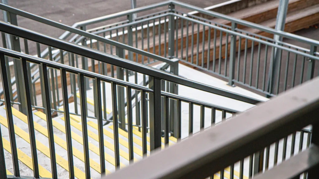 2 50mm through stairs